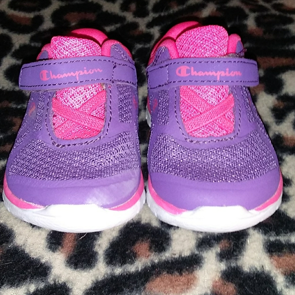 Infant sneakers